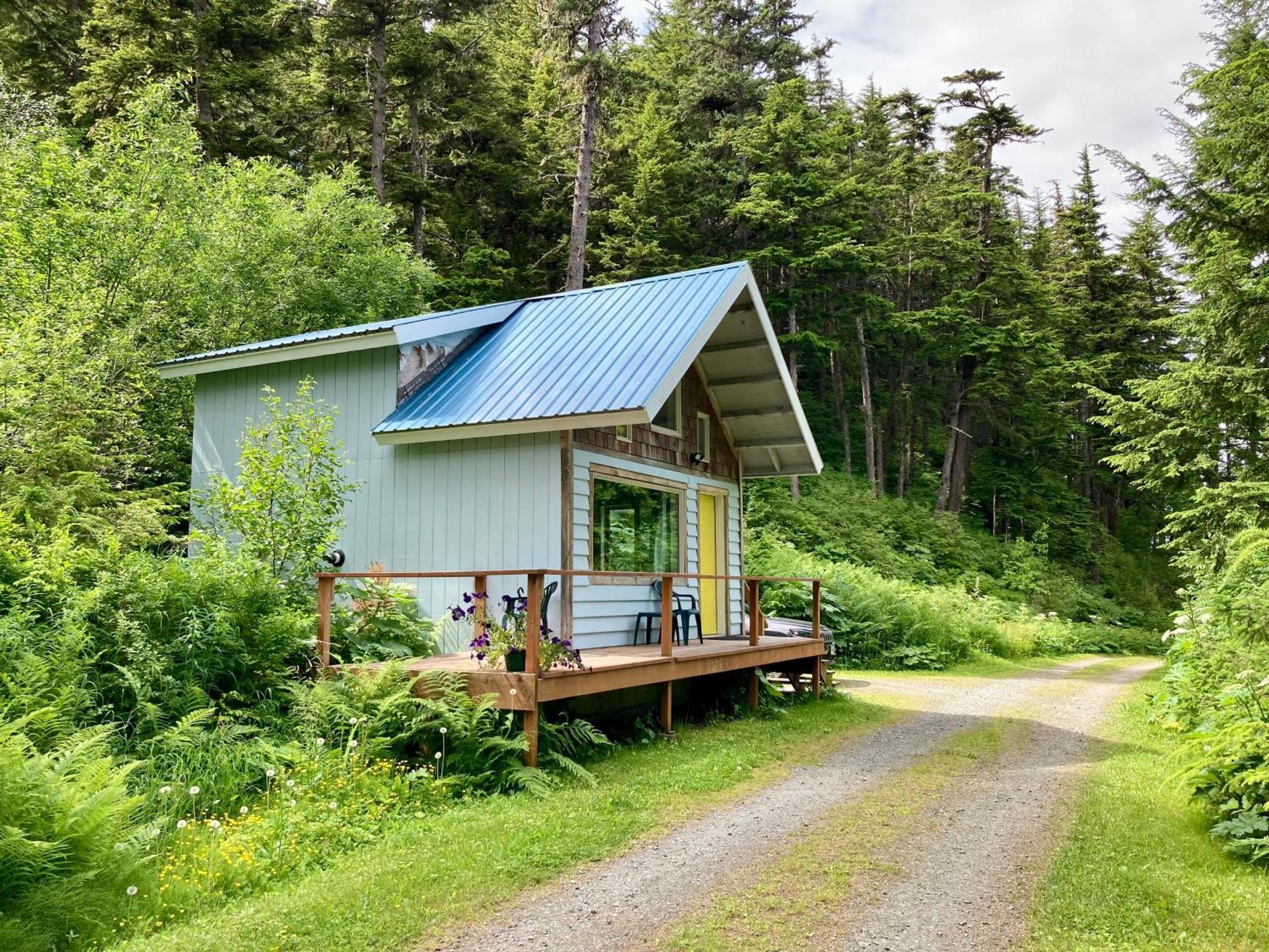 Beach Roadhouse Haines Bagian luar foto